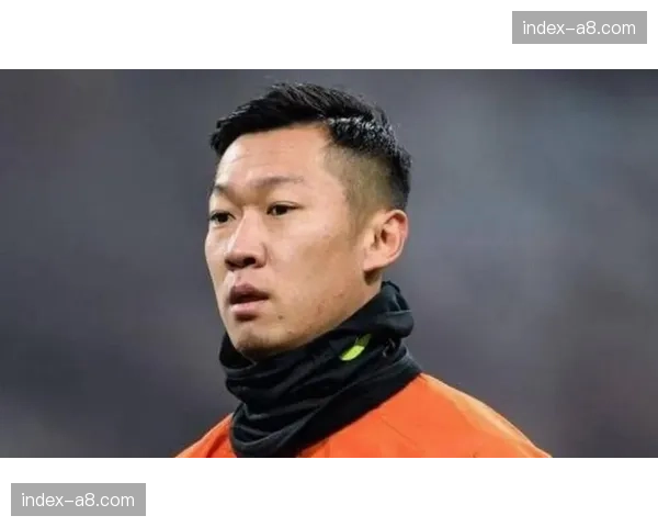 徐新、邓涵文接近加盟云南玉昆,补强中场防线 徐新、邓涵文接近加盟云南玉昆,补强中场防线